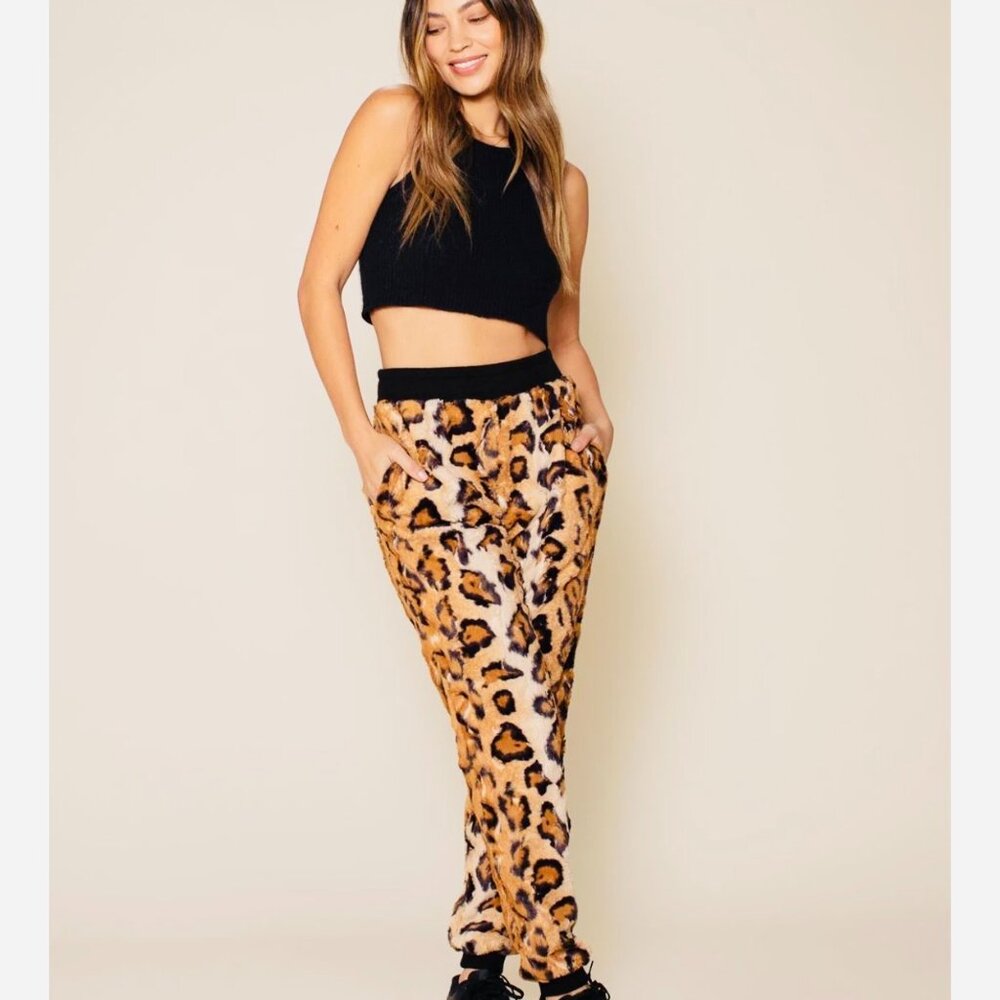 Women's Designer Sweatpants/Tan Cheetah